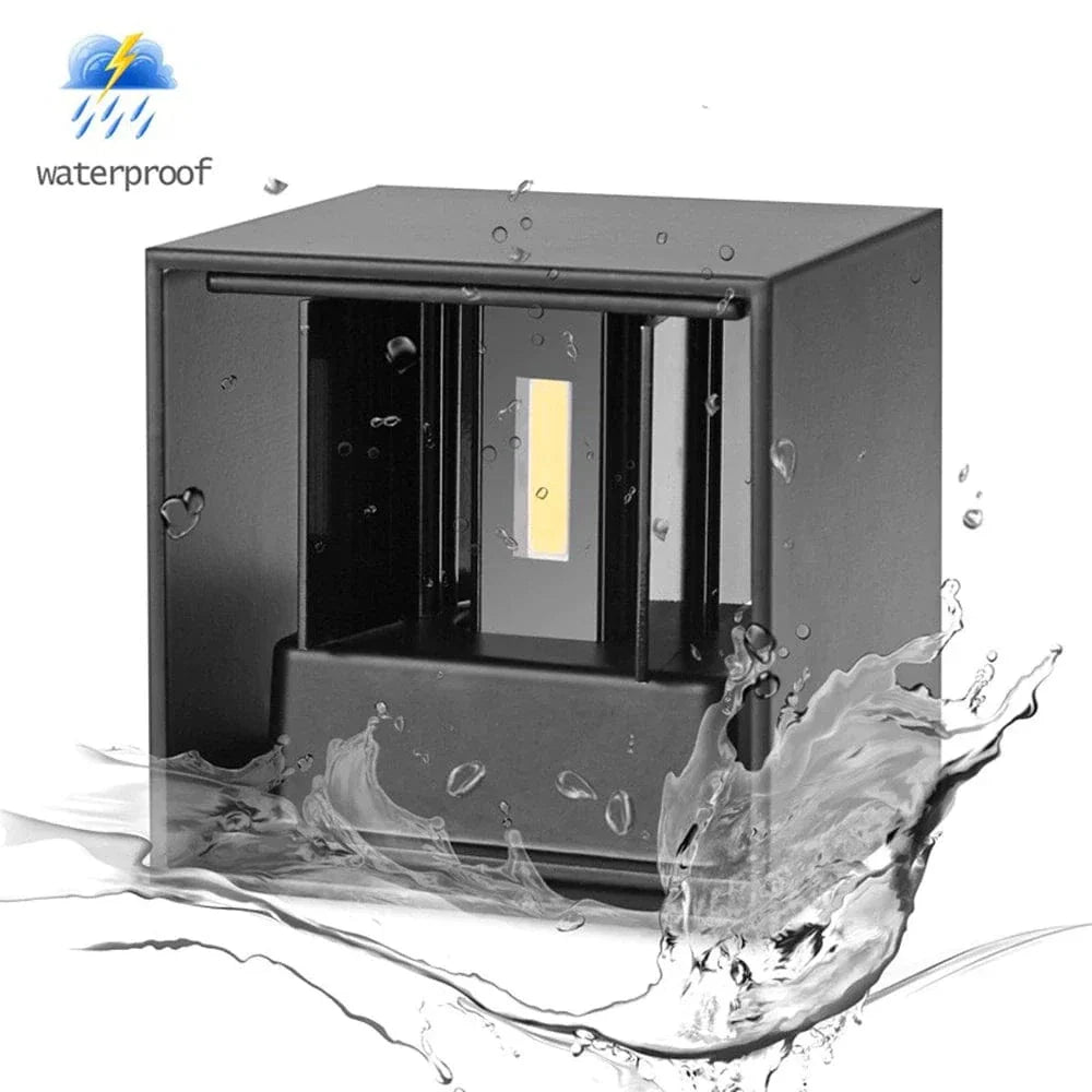 Verthara Adjustable LED Wall Light