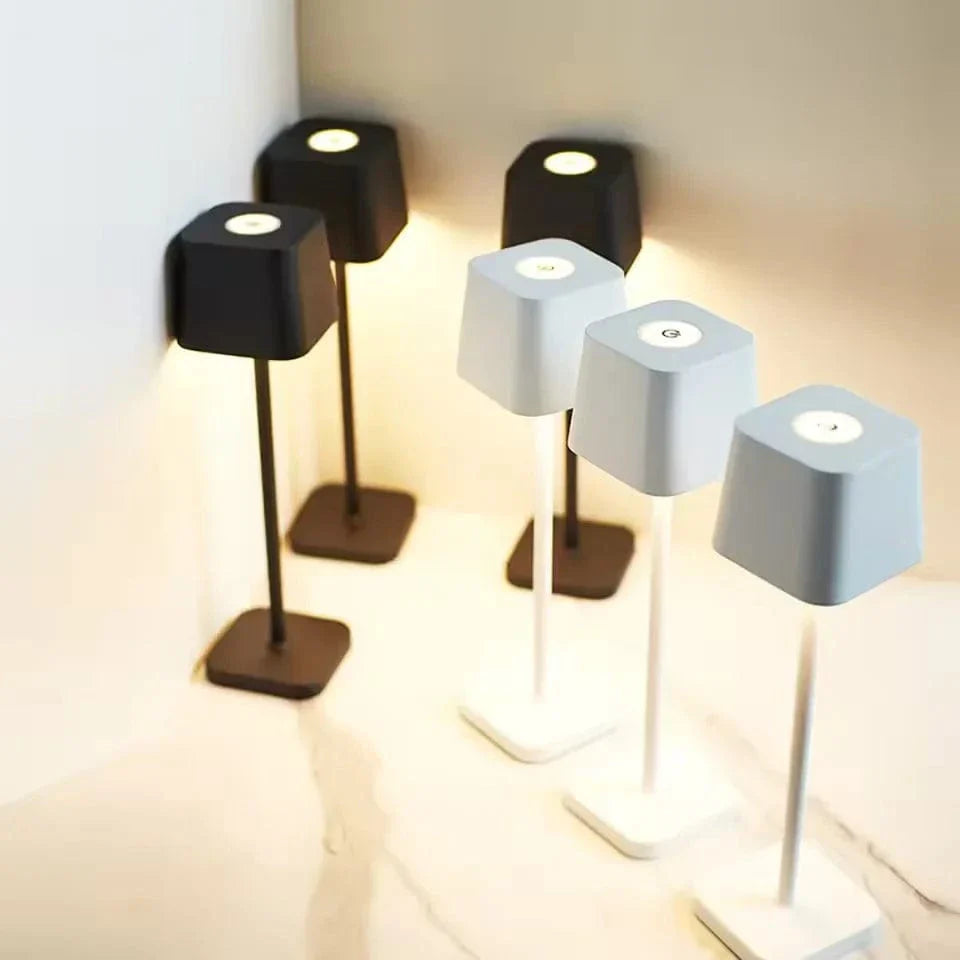 Verthara Cordless LED Table Lamp – Rechargeable - Warm White - Stepless Dimming - Aluminium - Indoor Lighting