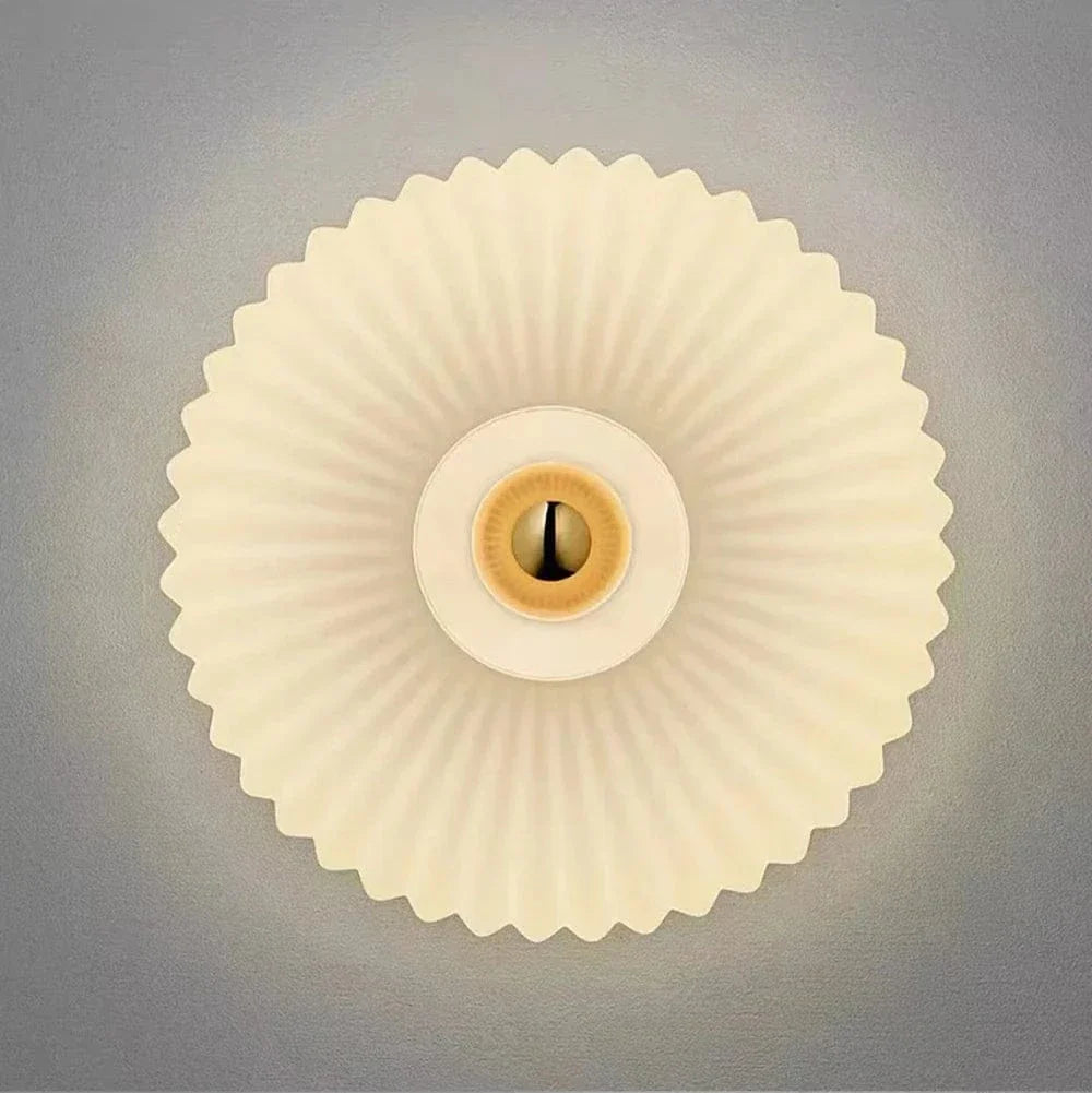 Verthara LED Glass Wall Sconce