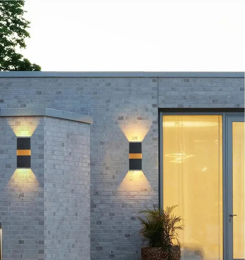 Verthara Modern LED Wall Lamp With Adjustable Beam Angle – Waterproof - 10W - Cool/Warm White - Indoor/Outdoor Use - IP65 Rated