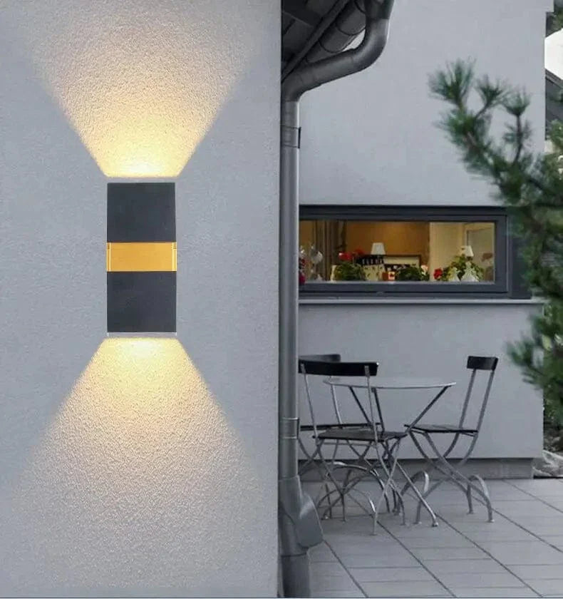 Verthara Modern LED Wall Lamp With Adjustable Beam Angle – Waterproof - 10W - Cool/Warm White - Indoor/Outdoor Use - IP65 Rated