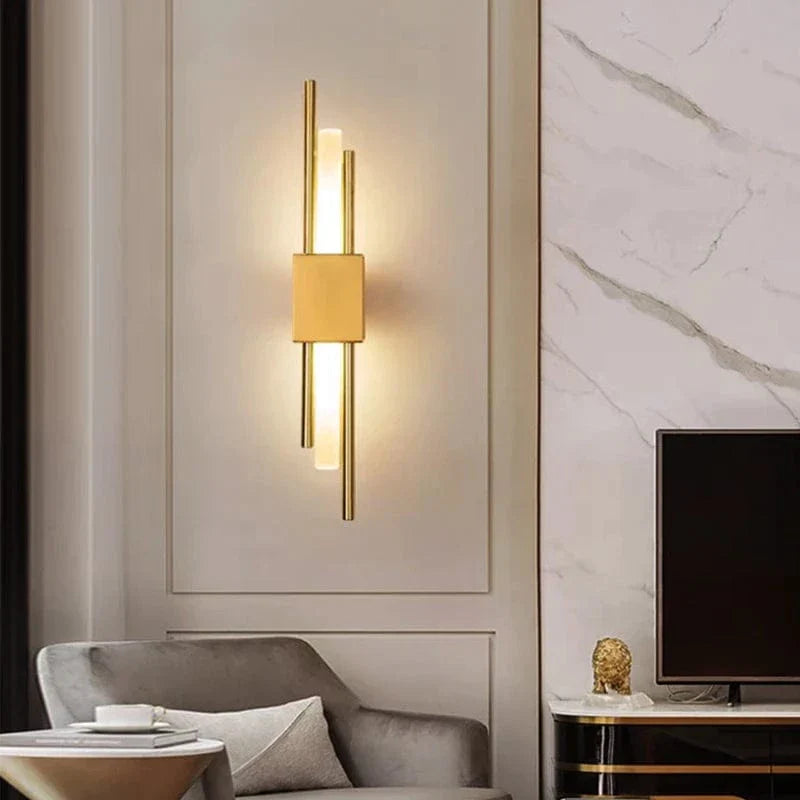 Verthara Modern LED Wall Light With USB Charging - Dimmable - Adjustable Warm Light - Acrylic Shade - Indoor Use - Gold Finish