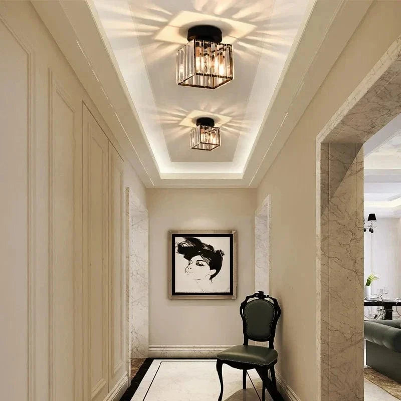 Verthara Modern Pendant Ceiling Light - Retro Style - E27 Base - Metal/Glass Shade - Black/Gold Finish - Ideal For Home Foyer/Kitchen