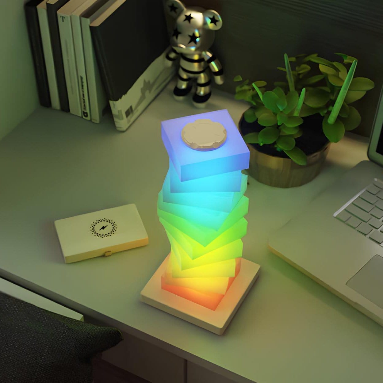 Verthara Pillar Table Lamps & Wireless Charger