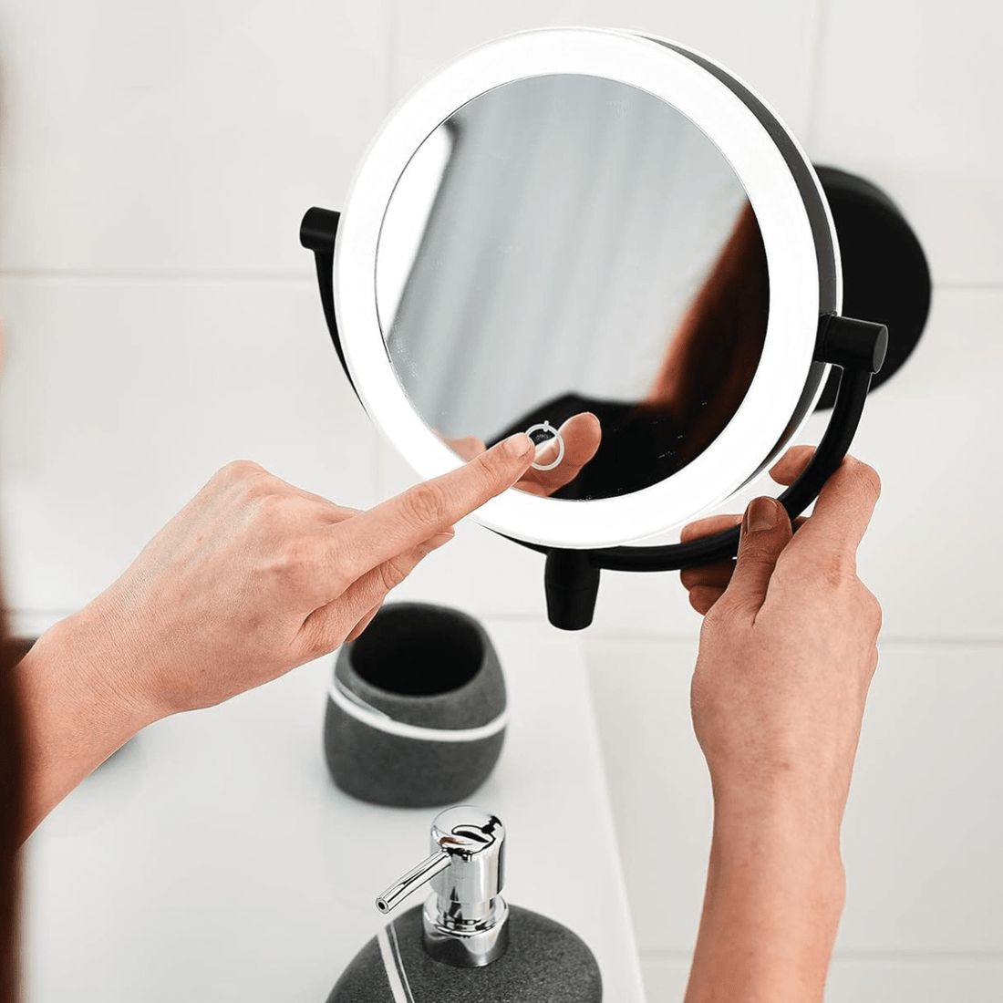 Verthara Rechargeable Light Make-Up Mirror Black
