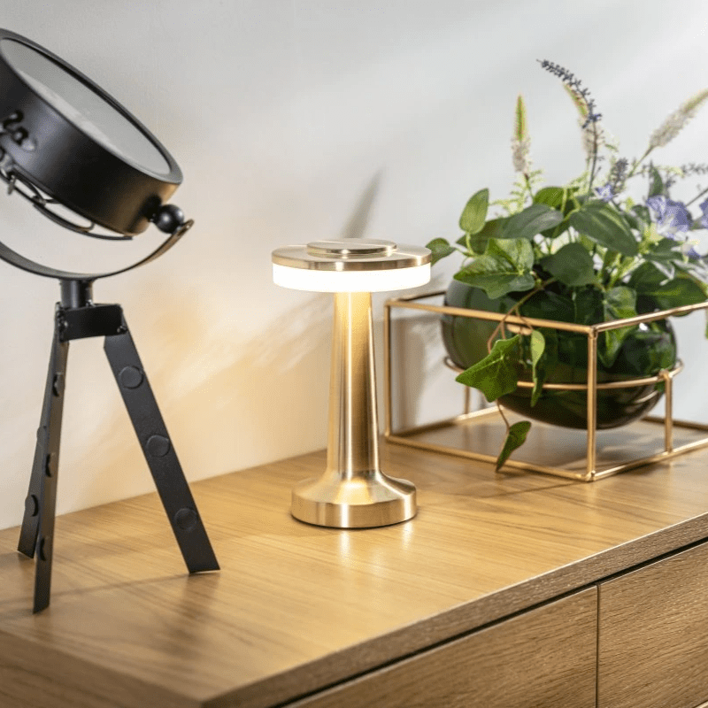Verthara Retro Bar Rechargeable Table Lamp