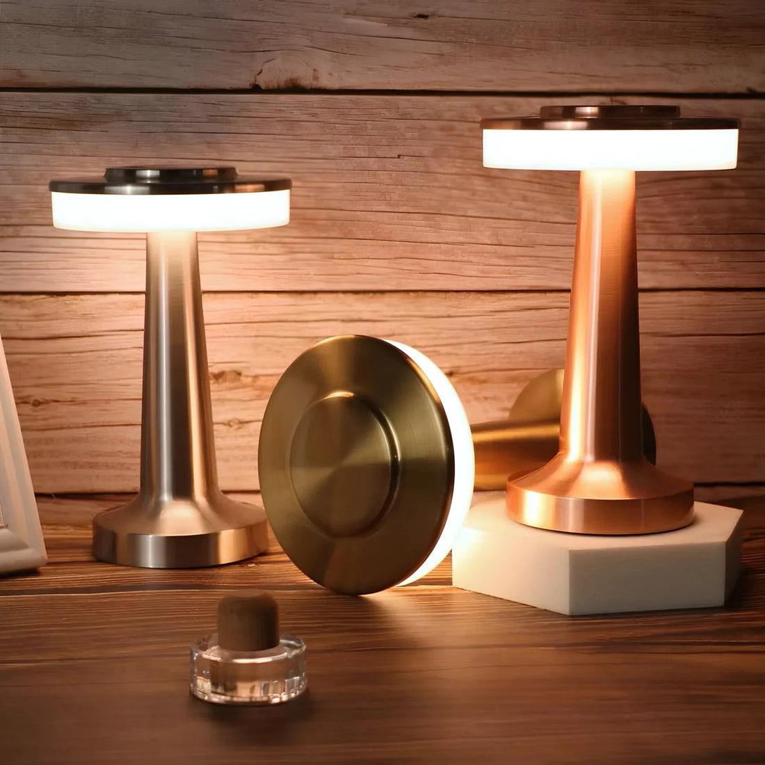 Verthara Retro Bar Rechargeable Table Lamp
