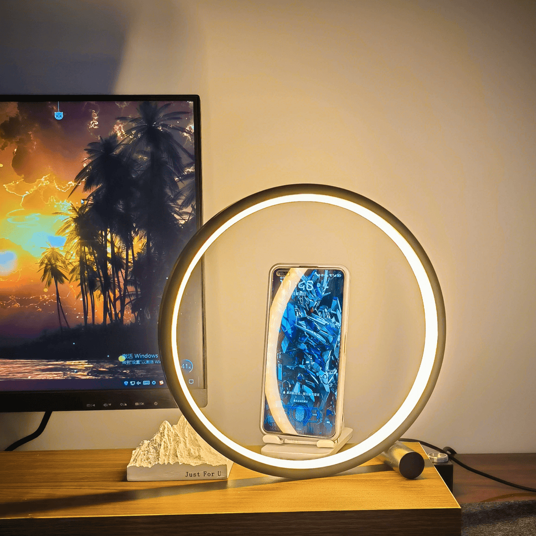 Verthara Ring Design Nightstand Lamp Black / Warm