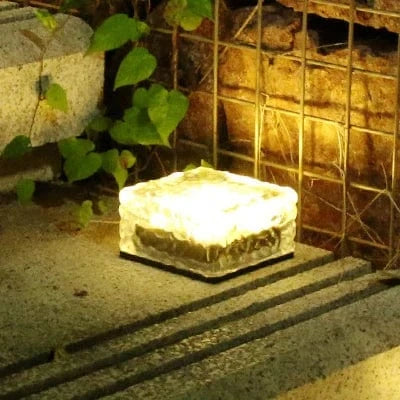 Verthara Solar LED Garden Brick Light – Waterproof – Rechargeable – Outdoor Lighting - Decorative Colour Options - Soft Ambient Illumination Warm White
